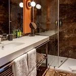 호텔 Cenica Hotel, Curio Collection By Hilton 포르투