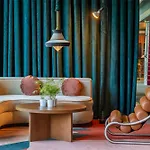 Cenica Hotel, Curio Collection By Hilton 5* 포르투