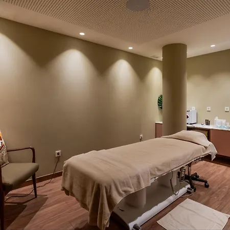 Hotel Cenica Hotel, Curio Collection By Hilton Oporto