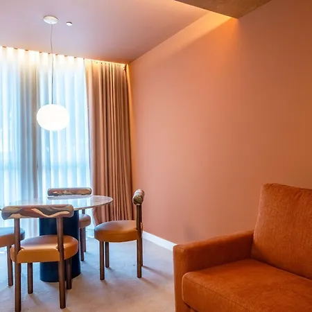 Cenica Hotel, Curio Collection By Hilton Ξενοδοχείο 5*