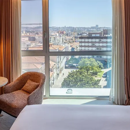 Cenica Hotel, Curio Collection By Hilton Ξενοδοχείο Πόρτο