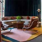 酒店 Cenica Hotel, Curio Collection By Hilton