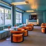 Cenica Hotel, Curio Collection By Hilton