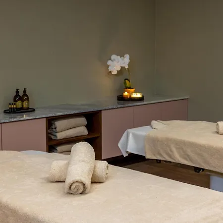 Hotell Cenica Hotel, Curio Collection By Hilton Oporto