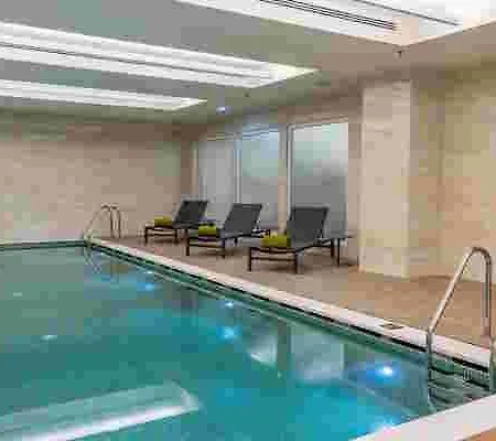 Cenica Hotel, Curio Collection By Hilton