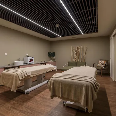 Hotel Cenica Hotel, Curio Collection By Hilton 5*
