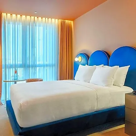 Hotel Cenica Hotel, Curio Collection By Hilton Porto