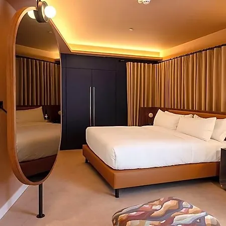Hotel Cenica Hotel, Curio Collection By Hilton Porto