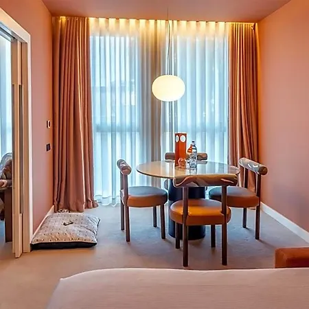 Cenica Hotel, Curio Collection By Hilton Porto