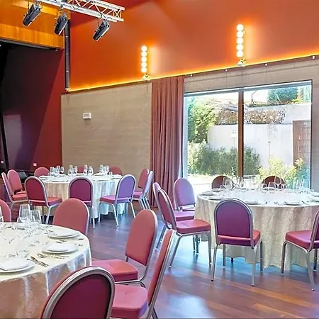 Hotel Cenica Hotel, Curio Collection By Hilton