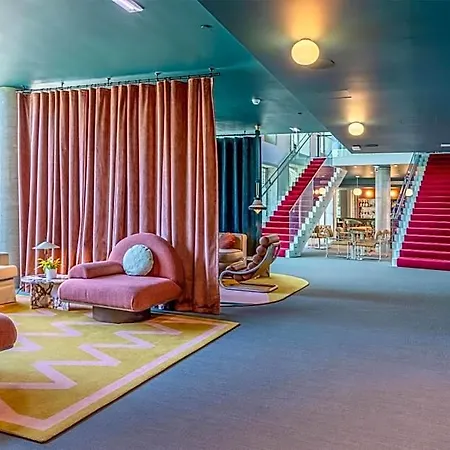 Cenica Hotel, Curio Collection By Hilton Hotel Porto