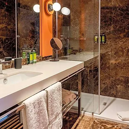 Cenica Hotel, Curio Collection By Hilton Ξενοδοχείο Πόρτο