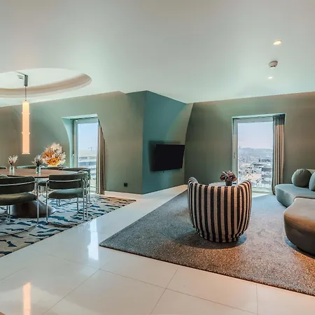 Cenica Hotel, Curio Collection By Hilton Hotel Porto
