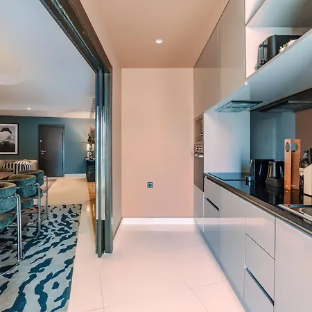 Hotel Cenica Hotel, Curio Collection By Hilton Porto