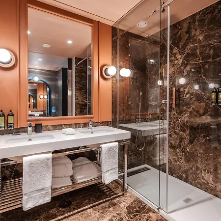 Cenica Hotel, Curio Collection By Hilton Hotel
