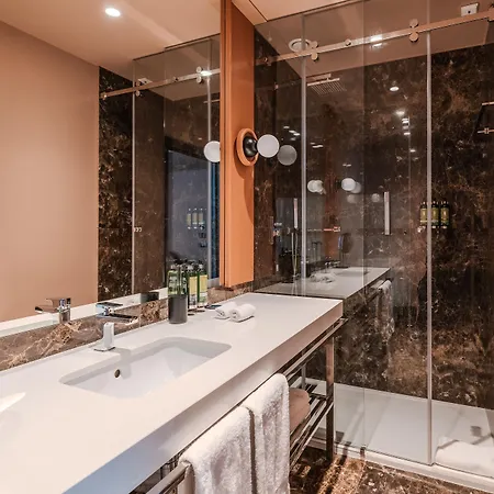 Hotel Cenica Hotel, Curio Collection By Hilton 5*