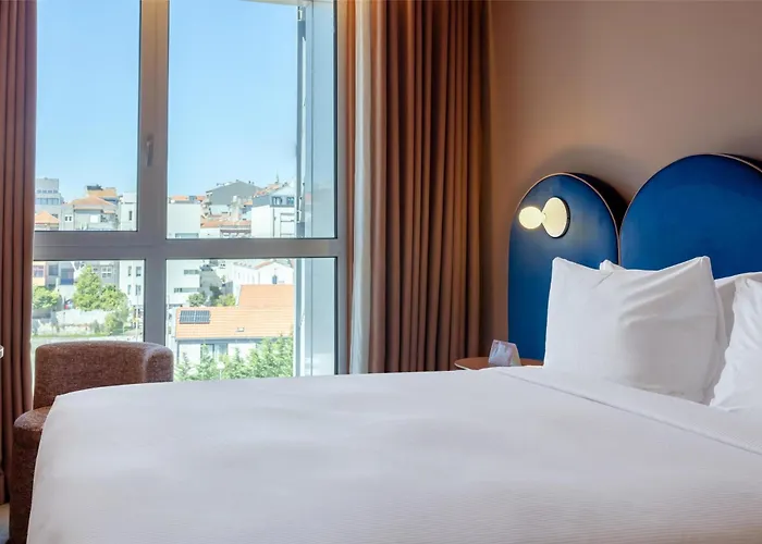 Cenica Hotel, Curio Collection By Hilton