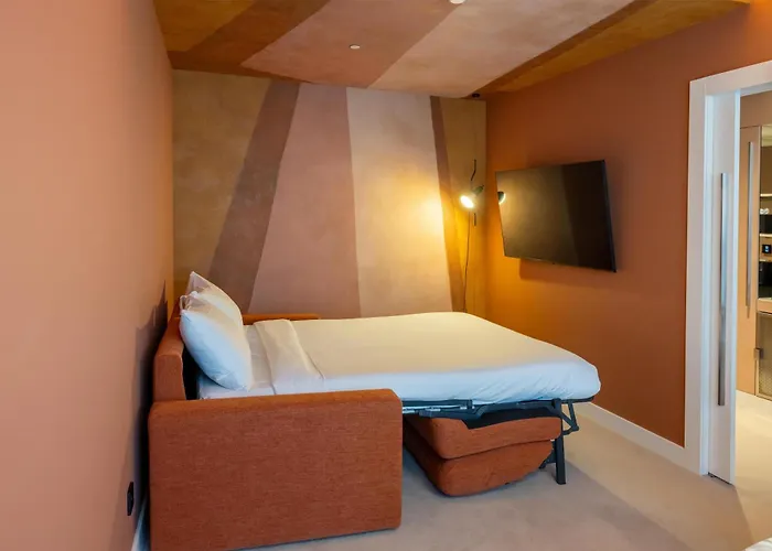 Cenica Hotel, Curio Collection By Hilton Oporto