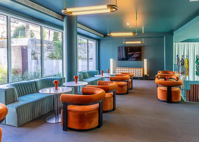 Cenica Hotel, Curio Collection By Hilton