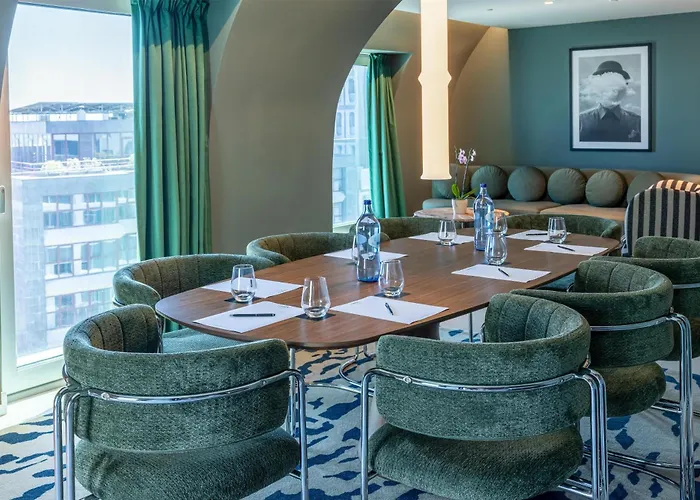 Otel Cenica Hotel, Curio Collection By Hilton 5*