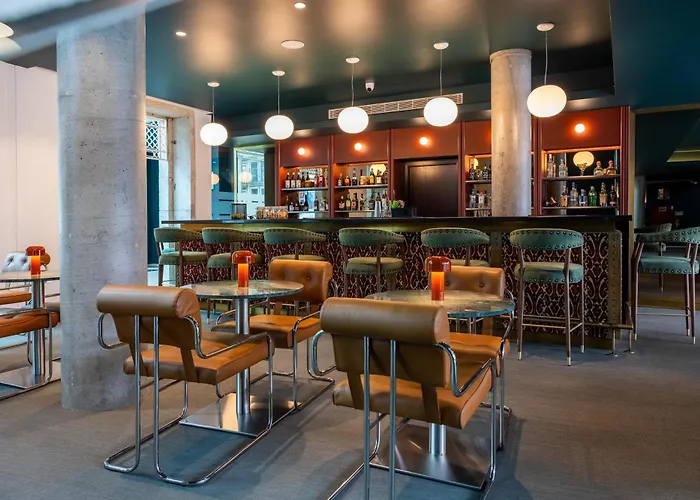 Cenica Hotel, Curio Collection By Hilton Porto