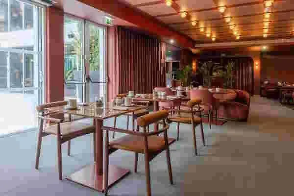 Hotel Cenica Hotel, Curio Collection By Hilton