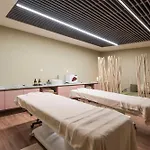 Cenica Hotel, Curio Collection By Hilton Porto