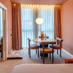 Hotel Cenica Hotel, Curio Collection By Hilton Porto