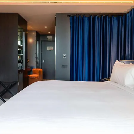 Hotel Cenica Hotel, Curio Collection By Hilton