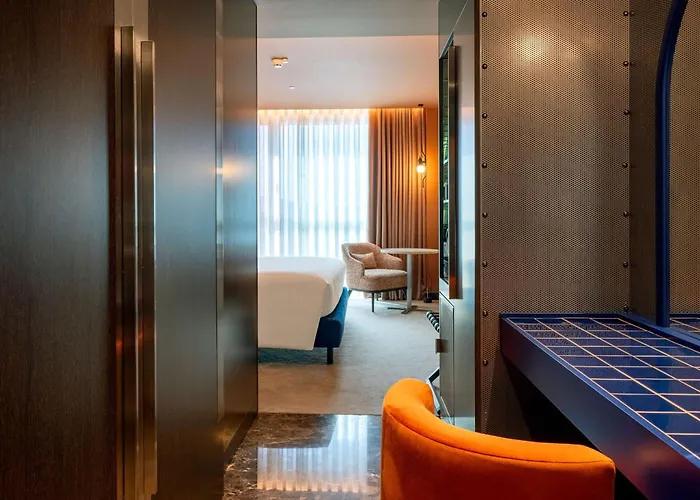 Cenica Hotel, Curio Collection By Hilton Porto