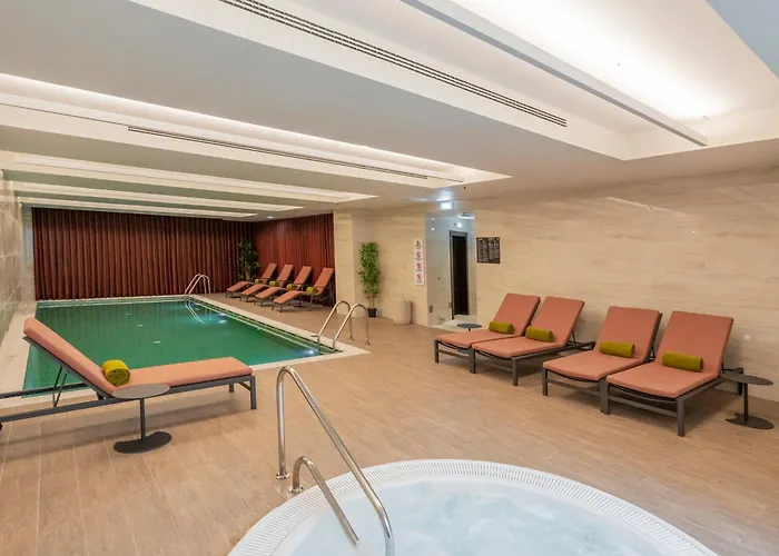 Cenica Hotel, Curio Collection By Hilton