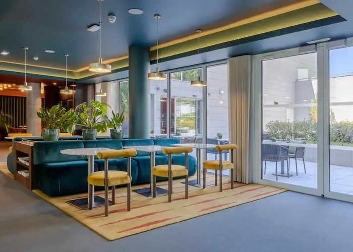 Отель Cenica Hotel, Curio Collection By Hilton 5*