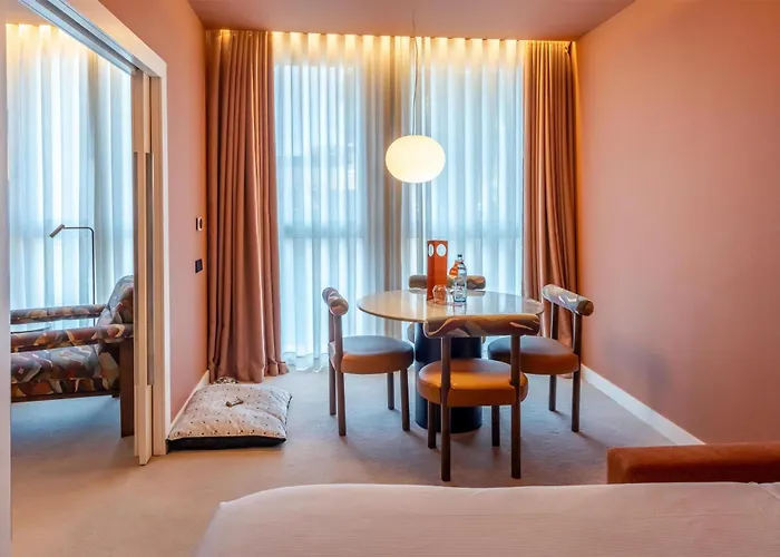 Hotel Cenica Hotel, Curio Collection By Hilton Porto