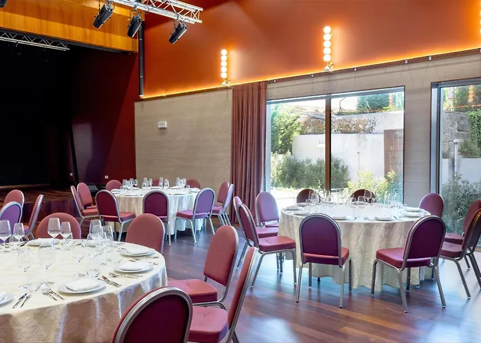 Cenica Hotel, Curio Collection By Hilton Порту