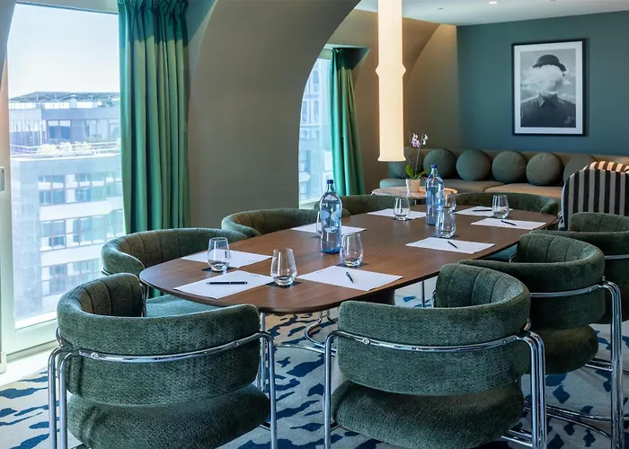 Cenica Hotel, Curio Collection By Hilton