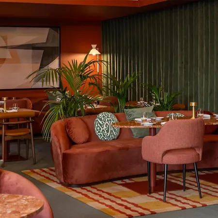 Cenica Hotel, Curio Collection By Hilton Hotel Porto