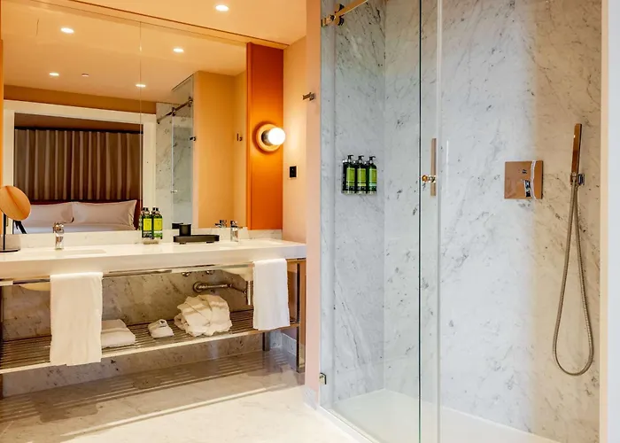 Hotel Cenica Hotel, Curio Collection By Hilton 5*